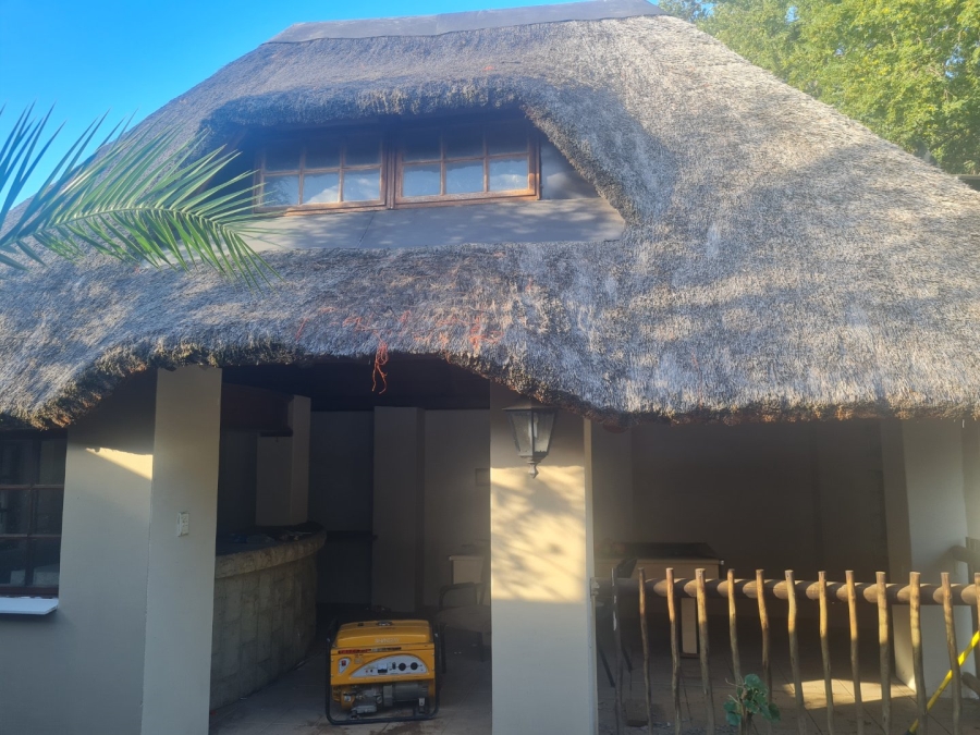 5 Bedroom Property for Sale in Noordhoek Free State